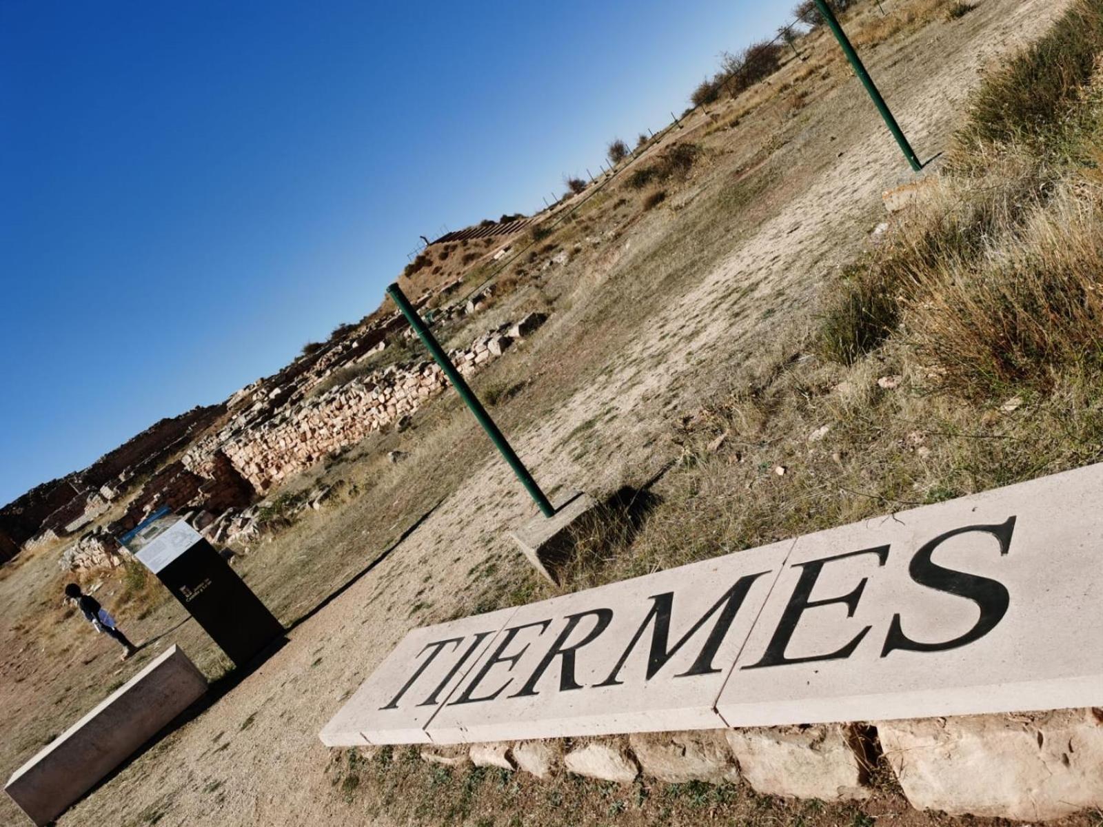 Tres Navios En El Mar Casa Rural De 10 Habitaciones Con Bano Individual Precios Web Montejo de Tiermes Εξωτερικό φωτογραφία