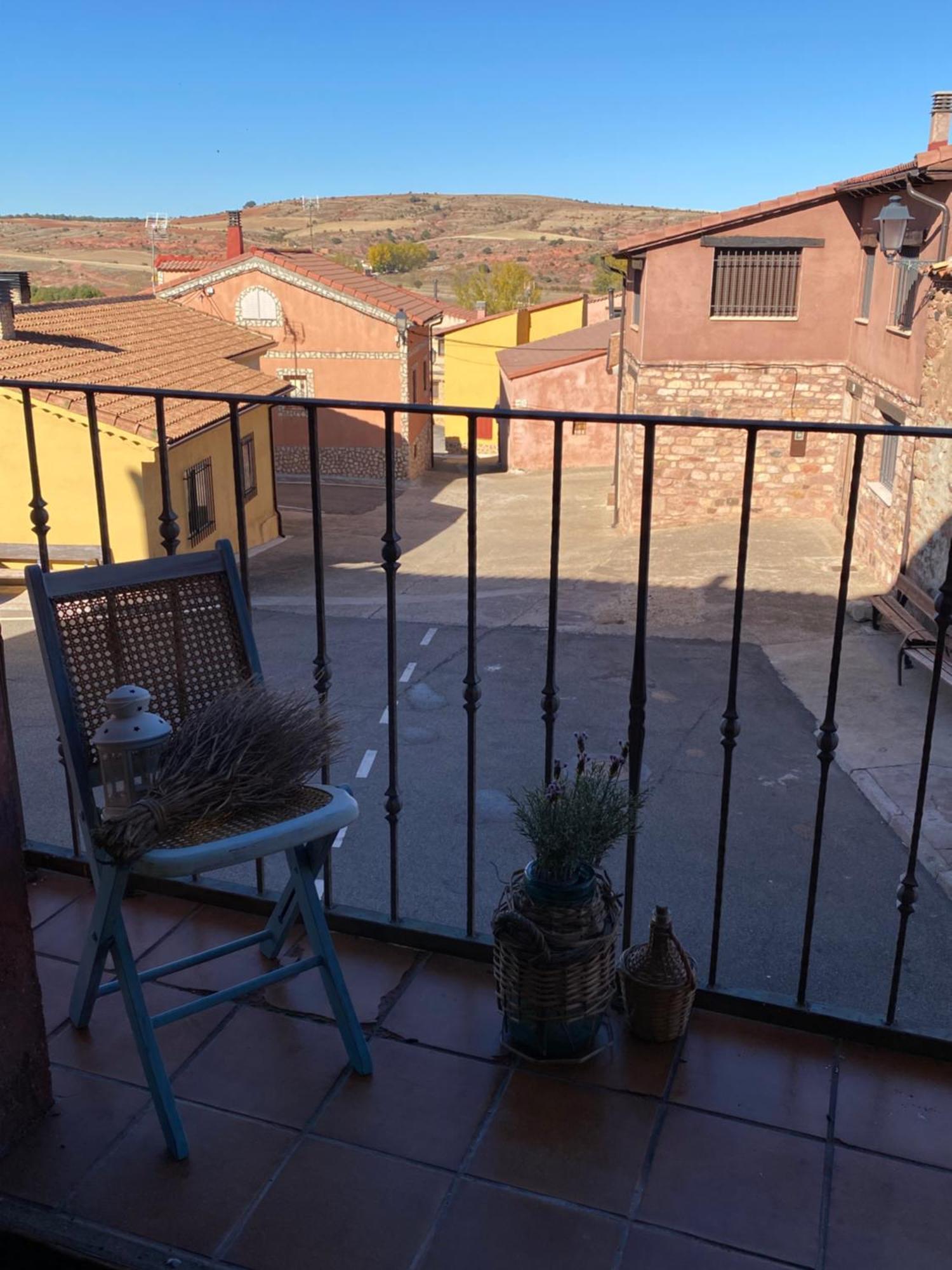 Tres Navios En El Mar Casa Rural De 10 Habitaciones Con Bano Individual Precios Web Montejo de Tiermes Εξωτερικό φωτογραφία