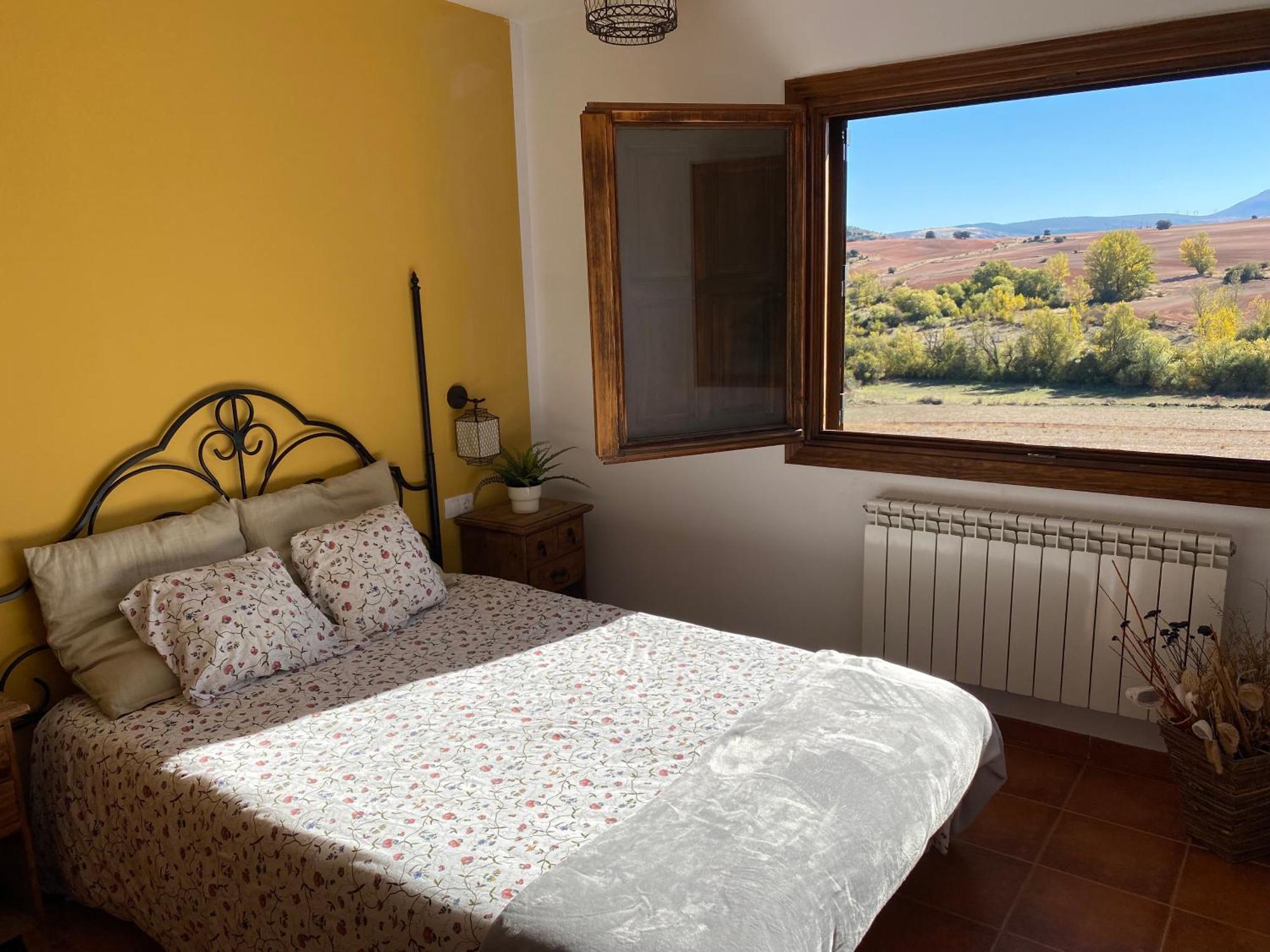 Tres Navios En El Mar Casa Rural De 10 Habitaciones Con Bano Individual Precios Web Montejo de Tiermes Εξωτερικό φωτογραφία