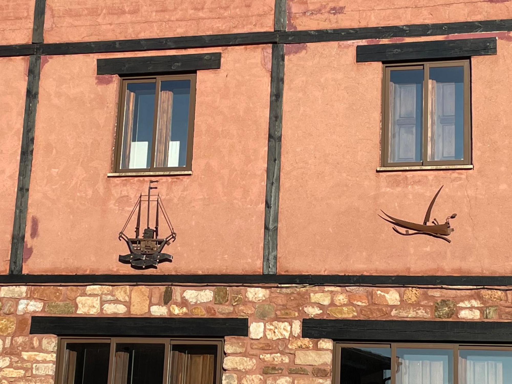 Tres Navios En El Mar Casa Rural De 10 Habitaciones Con Bano Individual Precios Web Montejo de Tiermes Εξωτερικό φωτογραφία